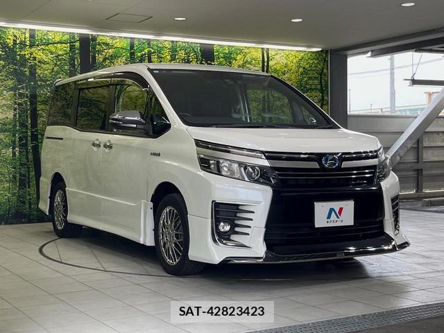 Toyota VOXY 2016-11 8328521-15
