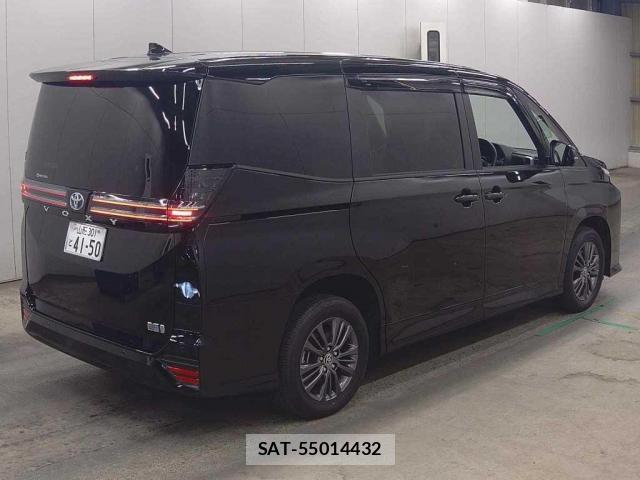 Toyota VOXY 2025-07 8328644-4