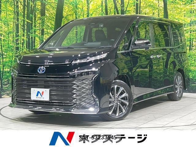 Toyota VOXY 2023-05 8329041-0