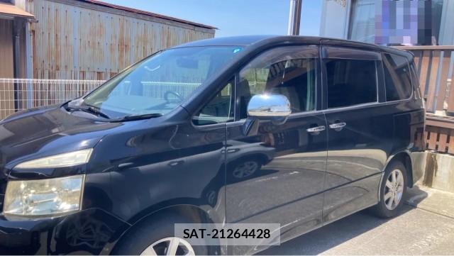 Toyota VOXY 2009-06 8329278-10