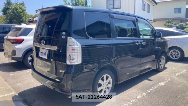 Toyota VOXY 2009-06 8329278-12