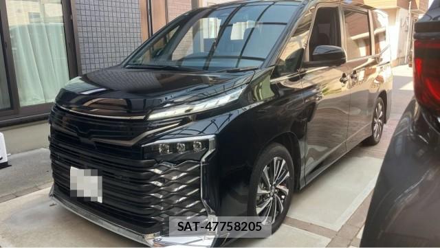 Toyota VOXY 2026-01 8329344-0