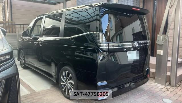 Toyota VOXY 2026-01 8329344-13