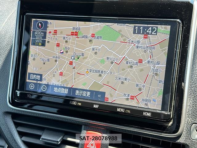 Toyota VOXY 2021-02 8329346-2