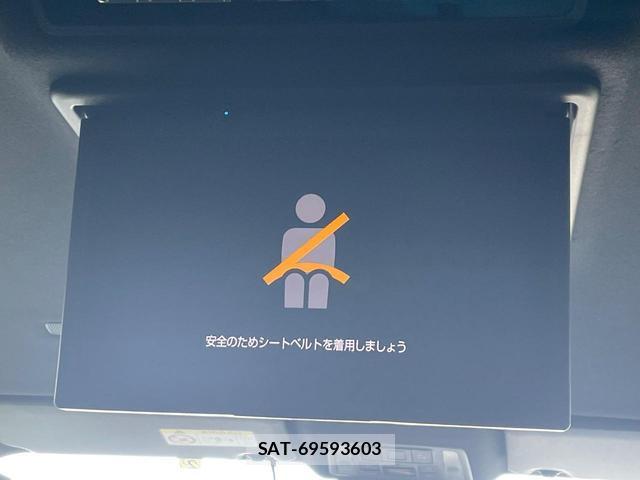 Toyota VOXY 2023-02 8329487-2