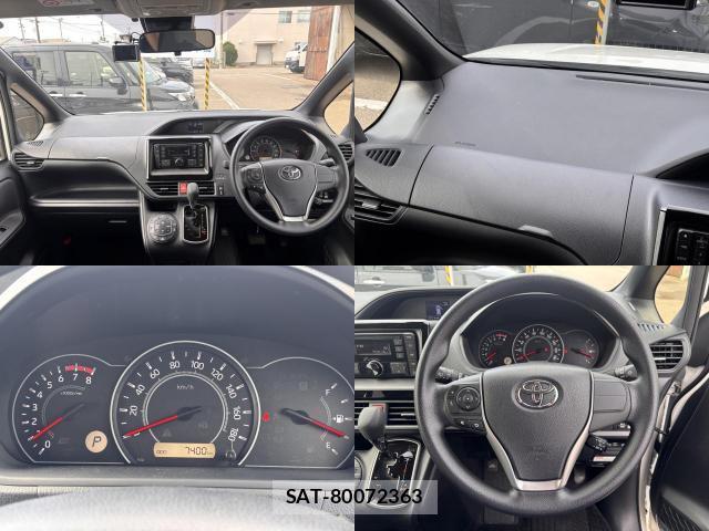 Toyota VOXY 2019-02 8329705-2