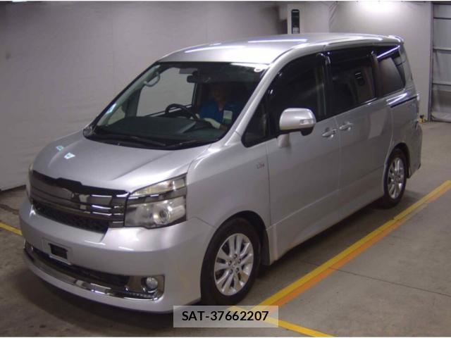 Toyota VOXY 2012 8329877-4