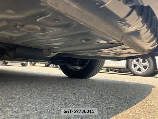 Toyota VOXY 2020-03 8330263-6