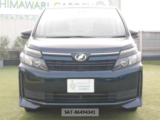 Toyota VOXY 2017-03 8330312-17