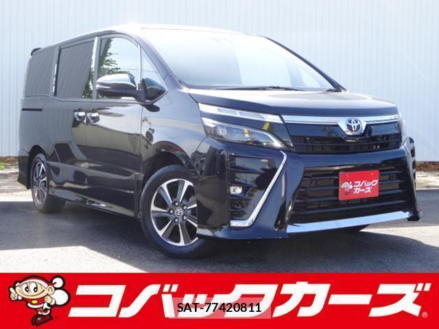 Toyota VOXY 2019-11 8330389-0