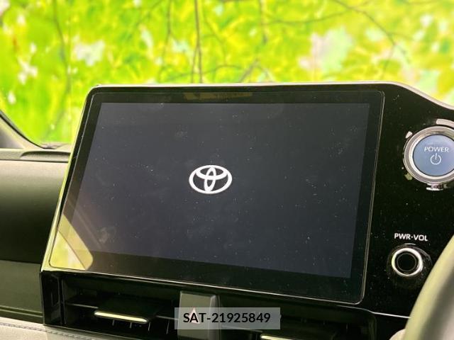 Toyota VOXY 2023-03 8330394-8