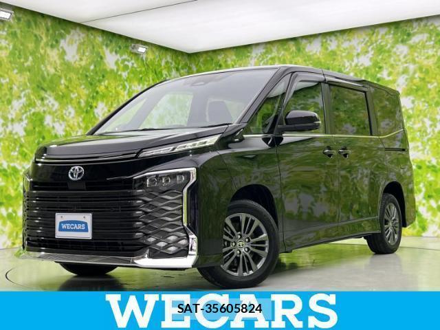 Toyota VOXY 2023-11 8330460-0