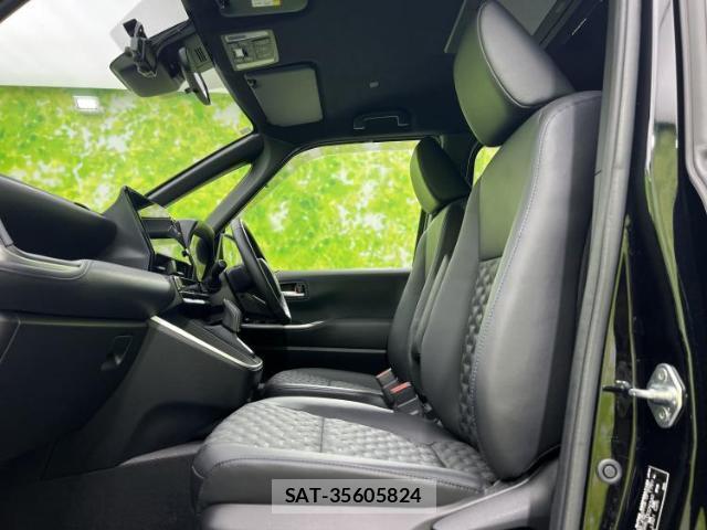 Toyota VOXY 2023-11 8330460-6