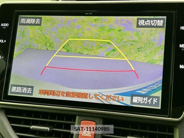 Toyota VOXY 2019-11 8330465-11