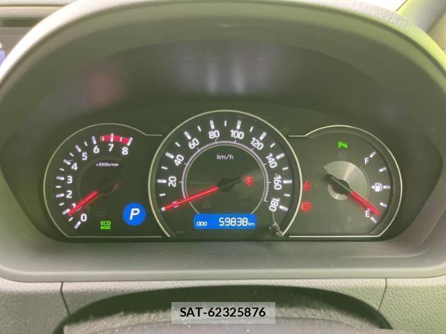 Toyota VOXY 2021-05 8330563-13