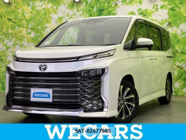 Toyota VOXY 2023-06 8330631-0