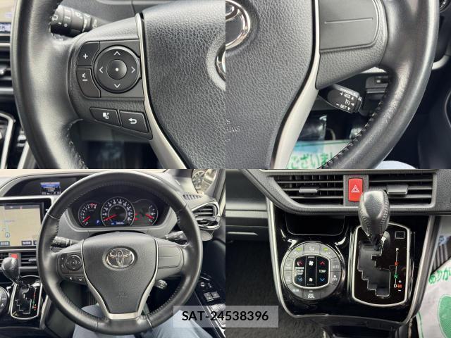 Toyota VOXY 2018-07 8330673-4