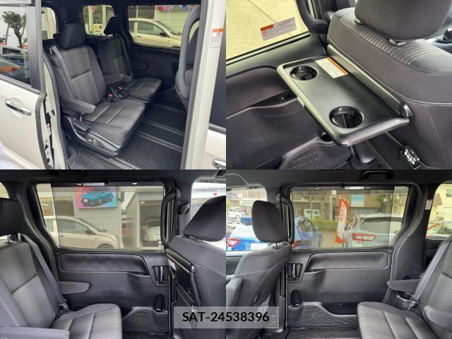 Toyota VOXY 2018-07 8330673-9