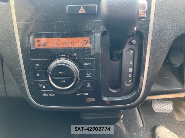 Suzuki WAGON R 2009-01 8328927-11
