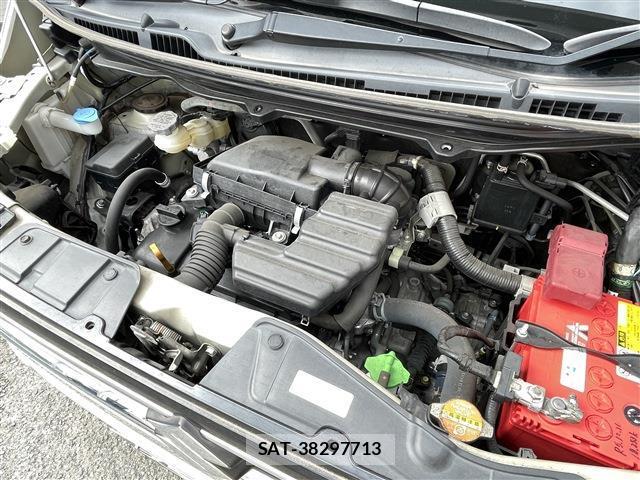 Suzuki WAGON R 2017-08 8327752-17