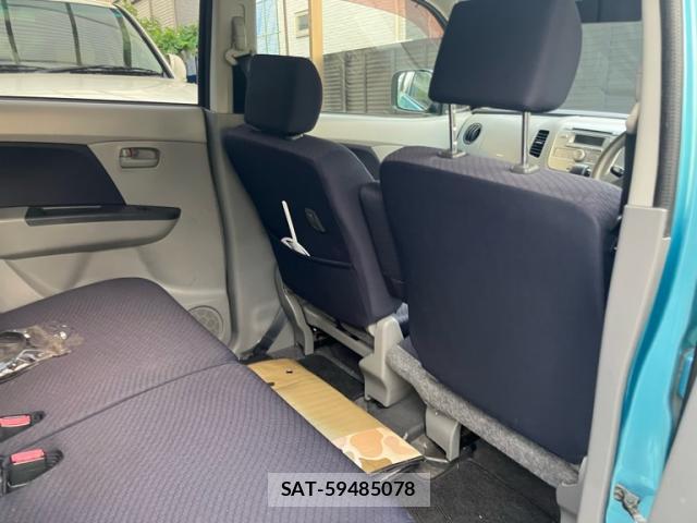 Suzuki WAGON R 2011-09 8328571-6