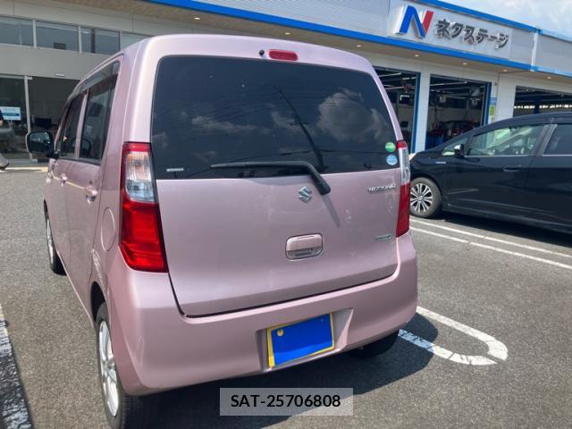 Suzuki WAGON R 2014-05 8328809-2