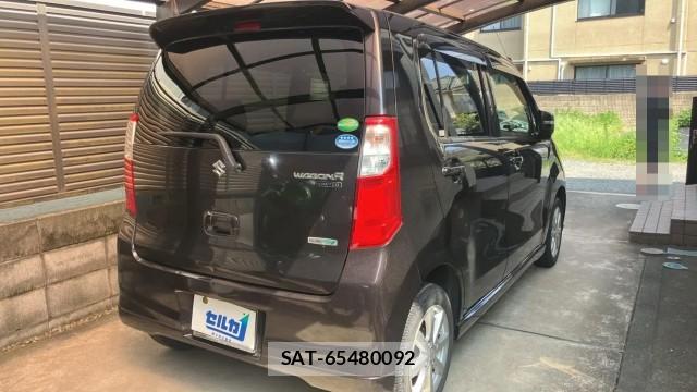 Suzuki WAGON R 2014-01 8329279-12
