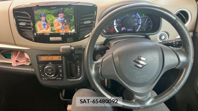 Suzuki WAGON R 2014-01 8329279-16