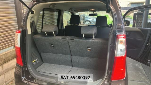 Suzuki WAGON R 2014-01 8329279-17