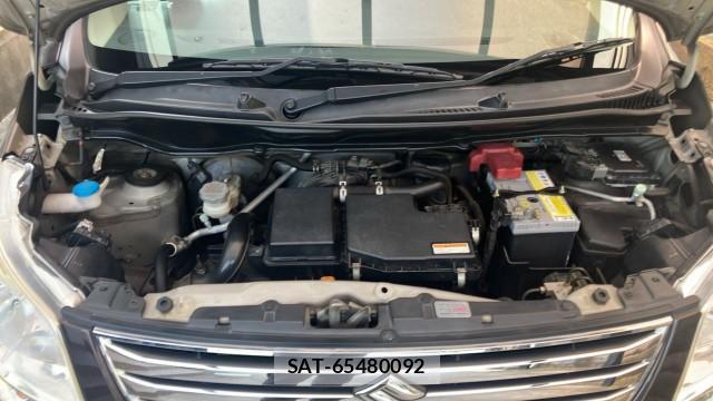 Suzuki WAGON R 2014-01 8329279-7