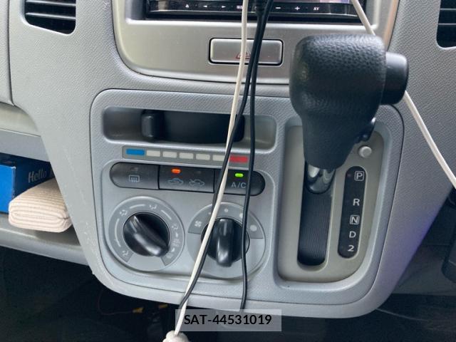 Suzuki WAGON R 2012-05 8329641-18