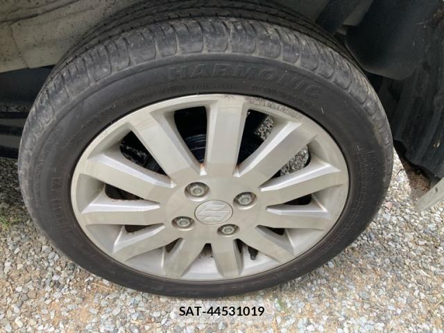 Suzuki WAGON R 2012-05 8329641-5