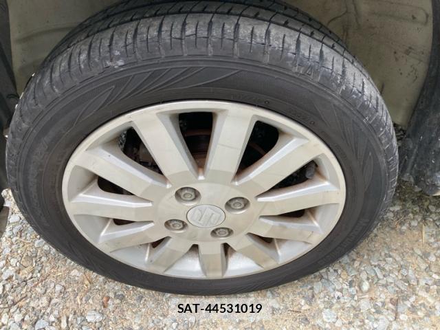 Suzuki WAGON R 2012-05 8329641-6