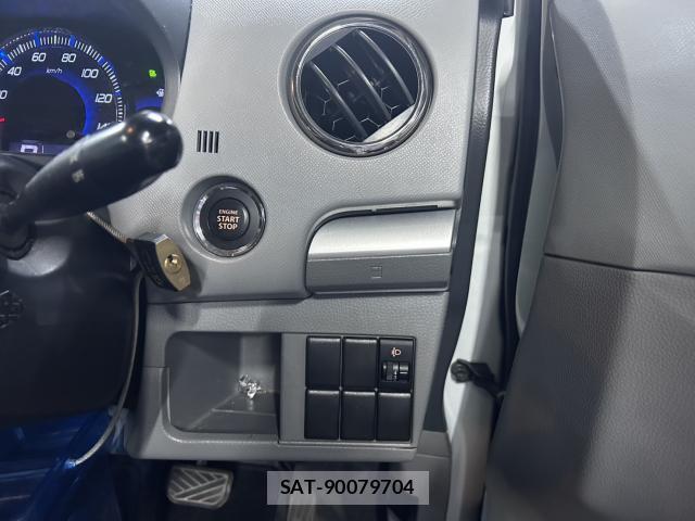 Suzuki WAGON R 2011-10 8330144-11