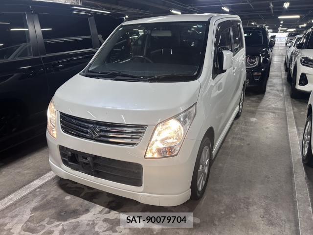 Suzuki WAGON R 2011-10 8330144-6