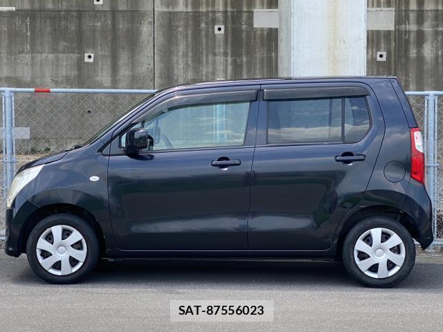 Suzuki WAGON R 2014-04 8330680-1