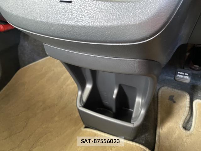 Suzuki WAGON R 2014-04 8330680-17