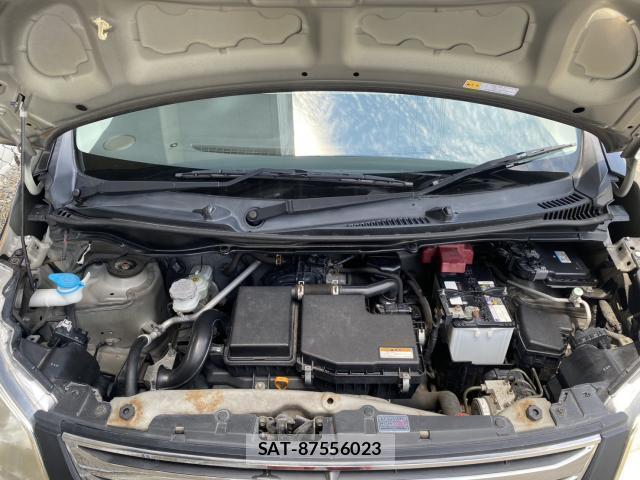 Suzuki WAGON R 2014-04 8330680-3