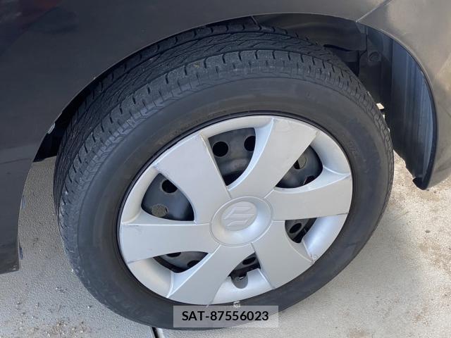 Suzuki WAGON R 2014-04 8330680-4