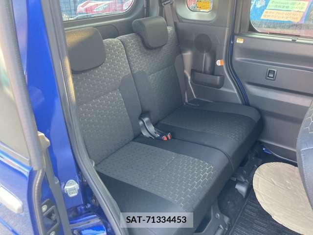 Daihatsu WAKE 2015-02 8328381-13