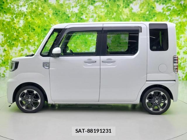 Daihatsu WAKE 2021-02 8329449-1