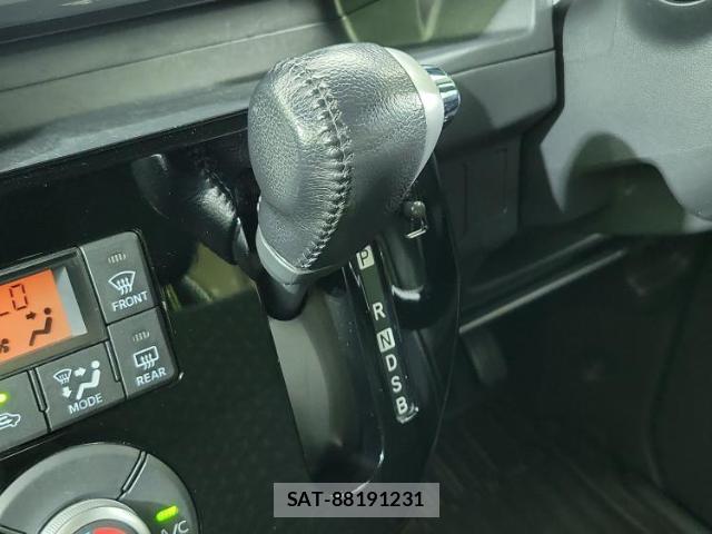 Daihatsu WAKE 2021-02 8329449-17