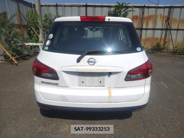 Nissan Wingroad 2015-07 8328190-1