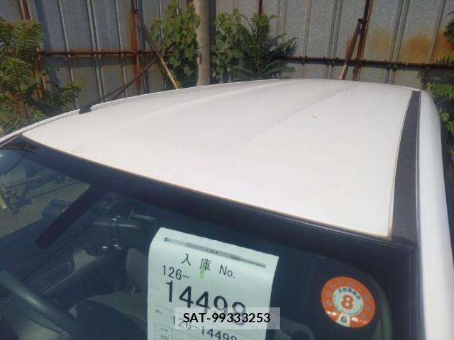Nissan Wingroad 2015-07 8328190-6