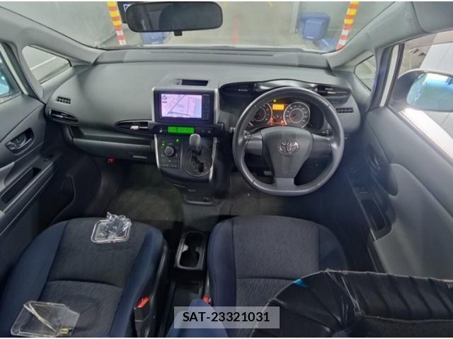 Toyota WISH 2011 8329876-2