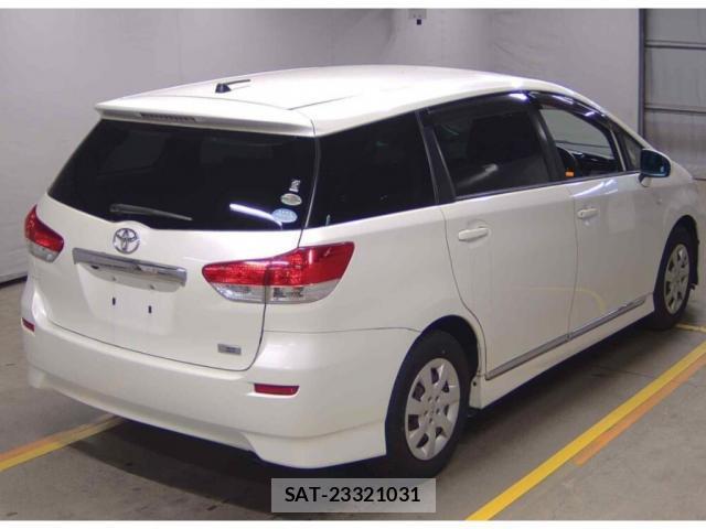 Toyota WISH 2011 8329876-5
