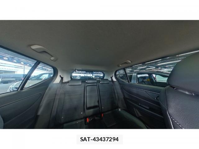 Honda WR-V 2025-03 8330116-7