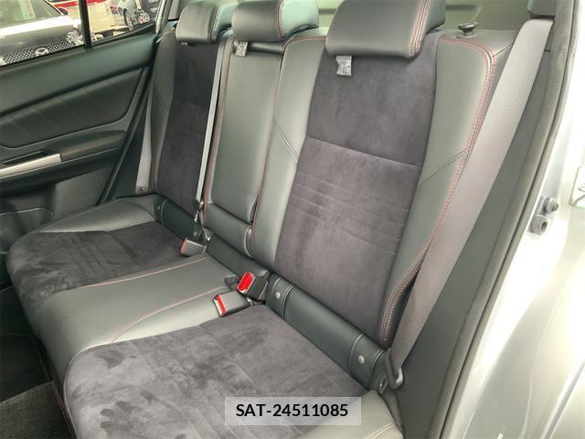Subaru WRX S4 2015-07 8328616-12