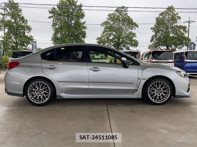 Subaru WRX S4 2015-07 8328616-3