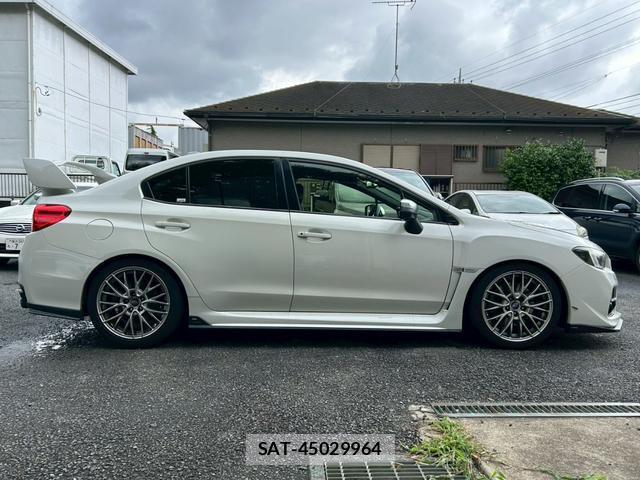 Subaru WRX S4 2015-08 8328708-4